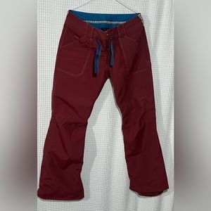 BNWT Burton Women’s Veazie Snow Pants in Rust - Medium